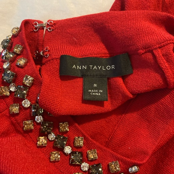 Ann Taylor Holiday Sparkle Top M - Picture 8 of 11